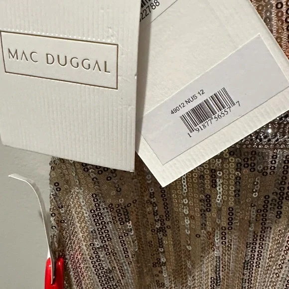 Mac Duggal Silver Metallic Plunge Neck Sequined Gown